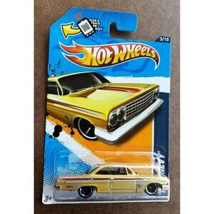 2012 Hot Wheels '62 CHEVY Metalflake Dark Gold #103/247 Muscle Mania-GM '12 1:64